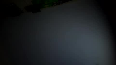 Critter2999LuvsFeet online show from December 15, 11:40 am