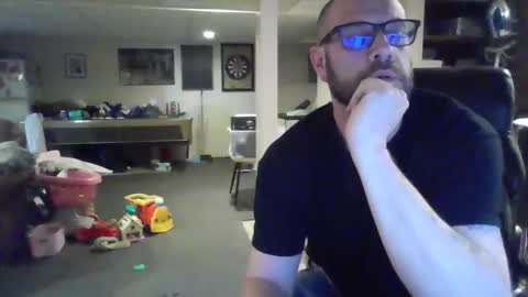 billybasement online show from March 28, 2:23 am