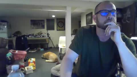 billybasement online show from April 18, 2:57 am