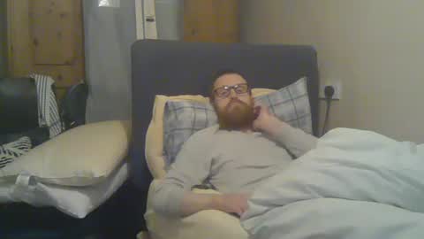 chris online show from January 10, 12:27 am