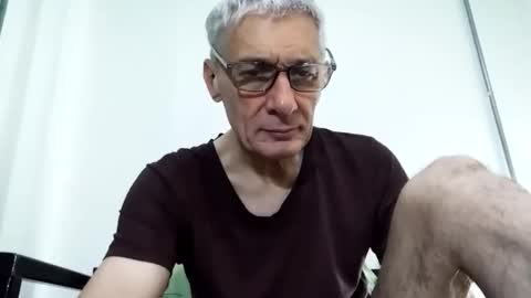 BIG UNCUT HARD COCK online show from December 18, 6:53 am