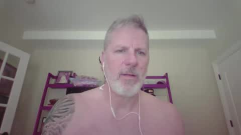 cum_onkevin online show from June 7, 7:54 pm