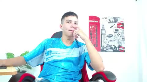 Snapshot of cumandres chatting on September 30, 1:58 pm cumandres online show from September 30, 1:58 pm