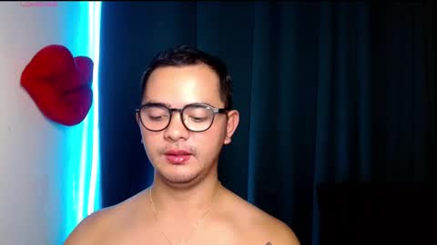 CUTIE TINA PAH online show from September 12, 2:28 pm