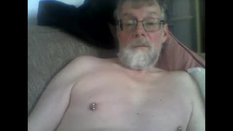 Snapshot of cumslut53 chatting on October 29, 11:13 am cumslut53 online show from October 29, 11:13 am