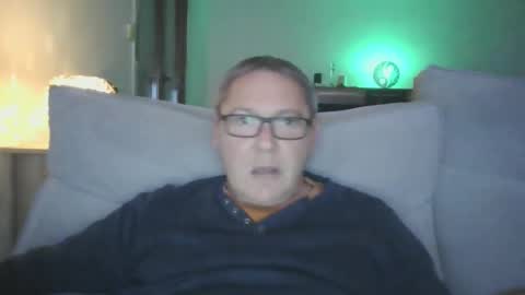 cuni6969 online show from January 29, 5:45 pm