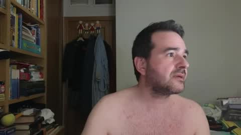 curiosillo1983 online show from May 25, 7:42 pm