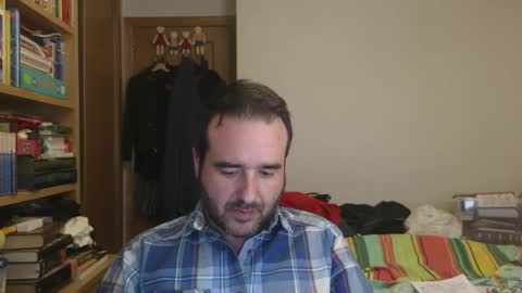 curiosillo1983 online show from May 22, 6:02 pm