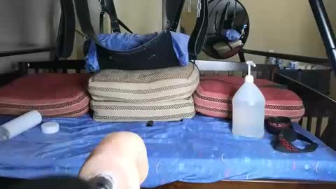 Curiousbisex22 online show from February 7, 8:55 am