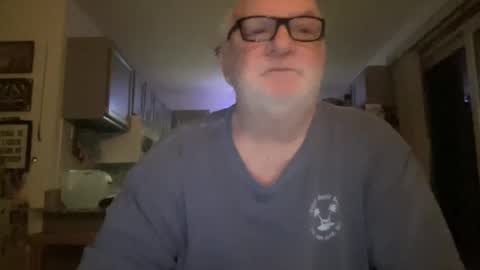 Snapshot of curo69 chatting on January 19, 11:23 am ALAN online show from January 19, 11:23 am