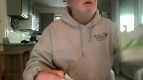 Snapshot of curo69 chatting on January 18, 9:34 pm ALAN online show from January 18, 9:34 pm