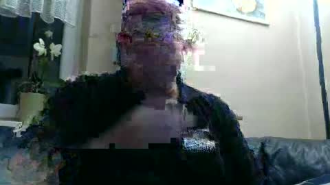 curtus14 online show from October 5, 11:31 pm