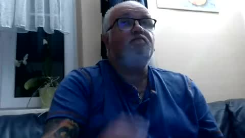 curtus14 online show from July 10, 9:05 pm