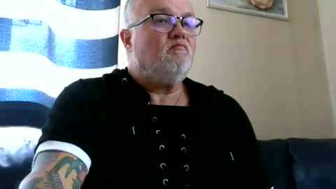 curtus14 online show from June 13, 8:12 am