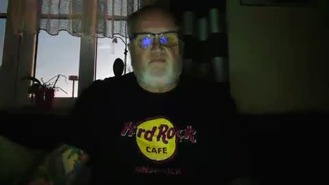 curtus14 online show from December 25, 3:49 pm