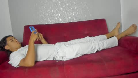 ARTURO-18  MATIAS-18  NIKOLAY-19  HADES-18  GABO-19 online show from September 30, 8:01 pm