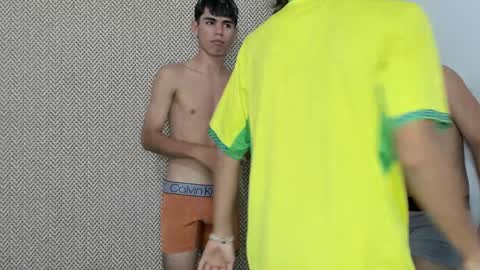 ARTURO-18  MATIAS-18  NIKOLAY-19  HADES-18  GABO-19 online show from December 31, 12:43 am