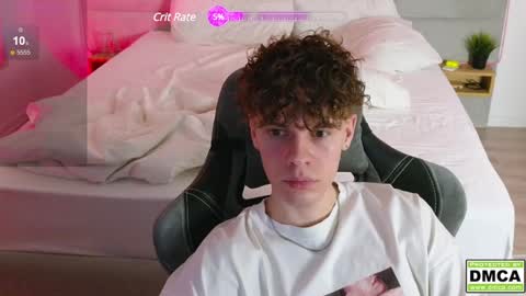 Snapshot of cute_thomas chatting on January 22, 7:45 pm Thomas -  online show from January 22, 7:45 pm