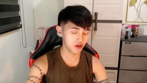 Steph online show from May 20, 5:36 am