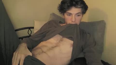 CuteBoyMegaDick online show from November 22, 2:55 am