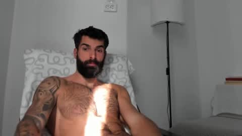 cuteeboy online show from November 22, 9:09 am