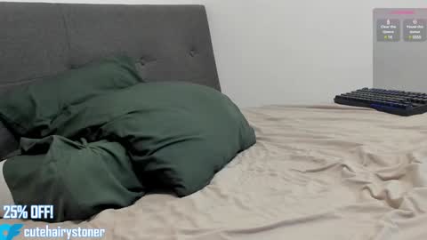 cutehairystoner online show from January 17, 9:54 pm