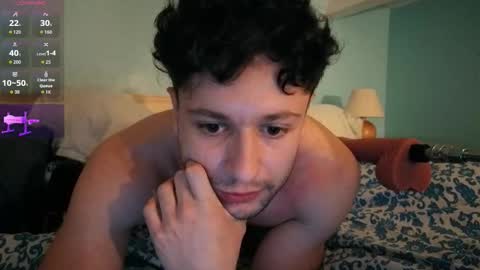 Snapshot of cutesubtwink101 chatting on October 9, 10:14 pm cutesubtwink101 online show from October 9, 10:14 pm