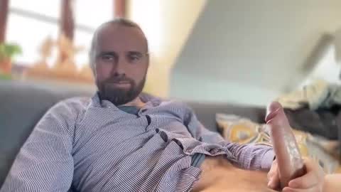 Snapshot of d0n_gi0vanni chatting on December 31, 10:48 am d0n_gi0vanni online show from December 31, 10:48 am