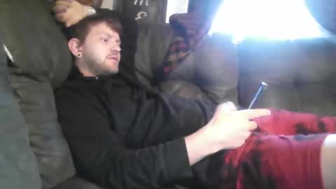 d30017122 online show from April 29, 11:00 pm