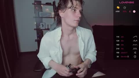 Snapshot of da_scin chatting on October 12, 8:03 pm Daren online show from October 12, 8:03 pm