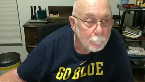 Snapshot of dack47 chatting on December 9, 5:24 pm dack47 online show from December 9, 5:24 pm