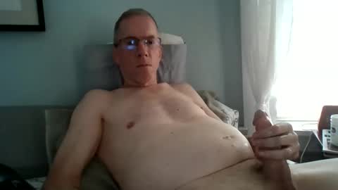 daddyluvssmoothies online show from June 7, 4:58 pm