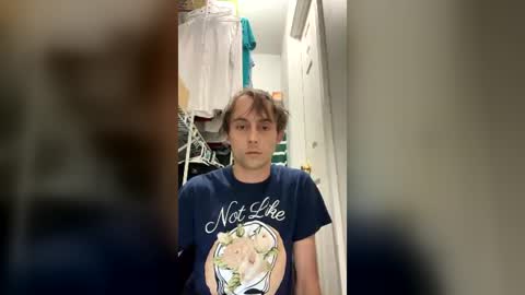 daddyytwink online show from June 22, 4:19 am