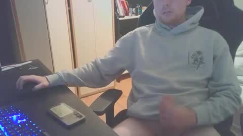 Dae5 online show from October 21, 6:00 pm