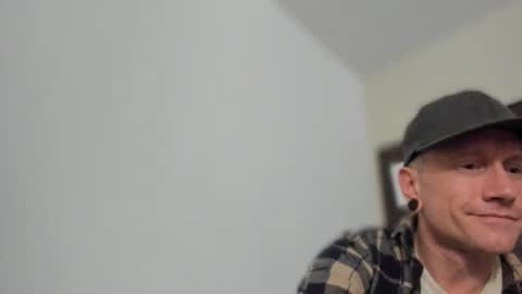 daemon online show from January 7, 11:59 am