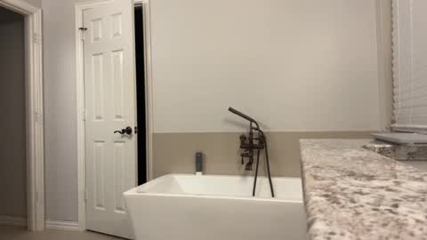 dallasjmg online show from December 27, 9:17 am