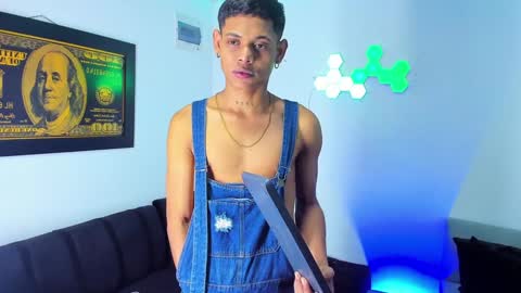 damar_felipe online show from December 6, 4:58 am