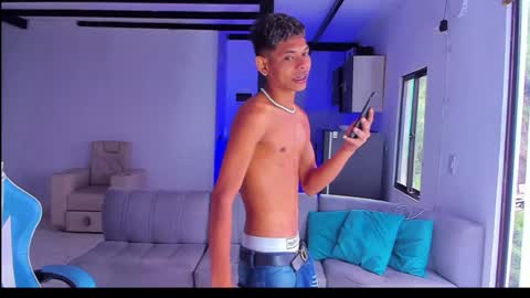 damar_felipe online show from January 26, 1:58 pm