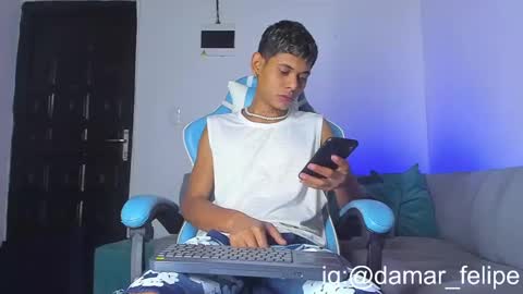 damar_felipe online show from February 22, 4:07 am