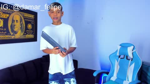 damar_felipe online show from January 22, 2:37 am