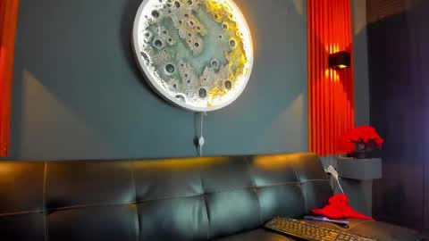 Damian Oliver online show from December 28, 4:41 am