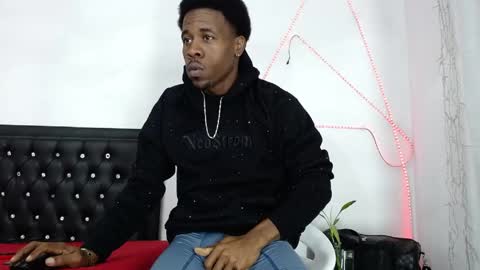 damian_hart_24cm online show from June 5, 11:05 am