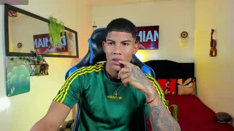 Damian online show from June 15, 3:20 am