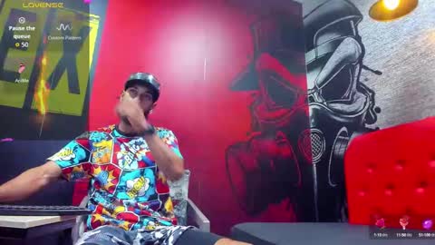 damian_shakur online show from September 25, 11:20 am