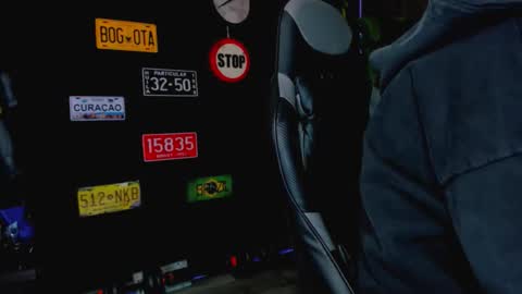 Daamiancox online show from September 17, 2:40 pm