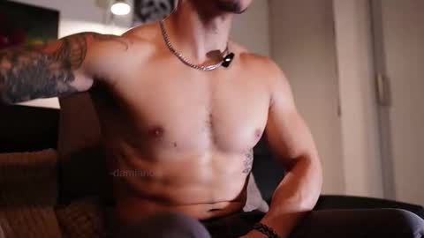 insta damn8   --------  online show from February 18, 11:57 pm