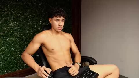 damon online show from December 19, 5:54 pm