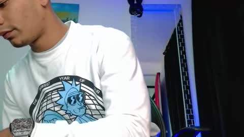 Damon online show from February 25, 1:39 am