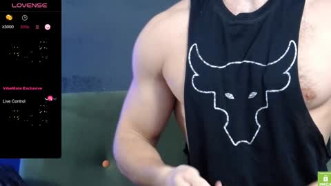 Snapshot of damonking01 chatting on January 29, 9:01 am Discount ONLYFANS -  online show from January 29, 9:01 am