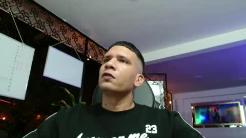 damyan_2003 online show from October 11, 4:27 am